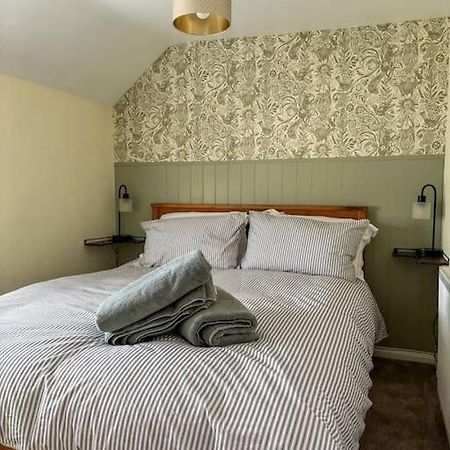 Cosycottage, Log Fire&Garden 曼斯菲尔德 外观 照片